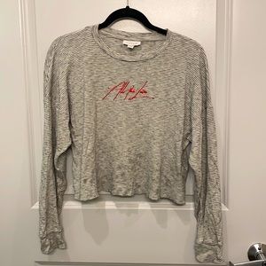 TOPSHOP - “All the Love” Long sleeve crop top